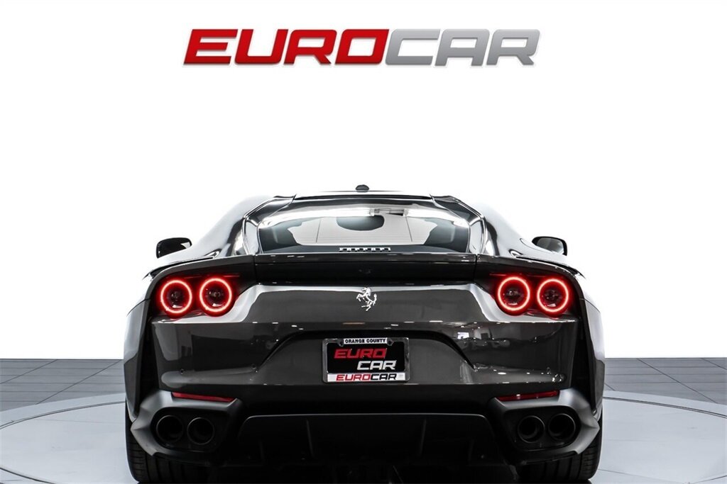 2019 Ferrari 812 Superfast  *FERRARI HISTORICAL PAINT * CARBON FIBER* - Photo 4 - Costa Mesa, CA 92626