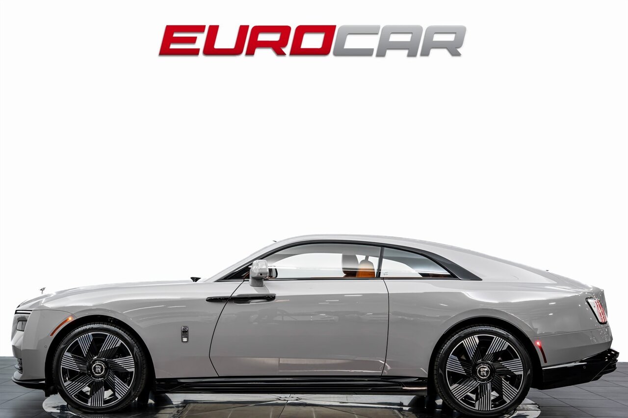 2025 Rolls-Royce Spectre  *SHOOTING STAR HEADLINER * 23 " WHEELS * - Photo 2 - Costa Mesa, CA 92626