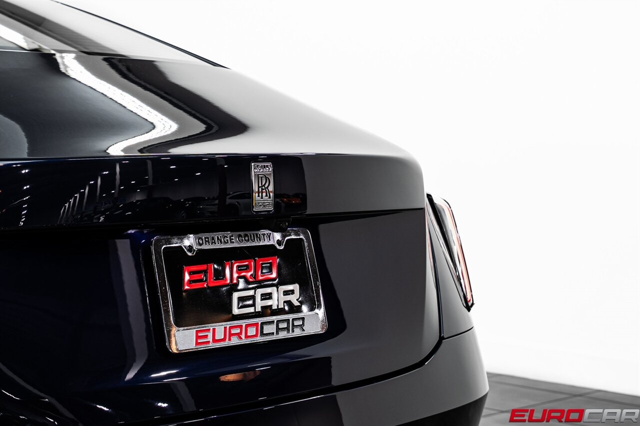 2024 Rolls-Royce Spectre *SPECTRE LAUNCH PACKAGE * BESPOKE INTERIOR*   - Photo 18 - Costa Mesa, CA 92626