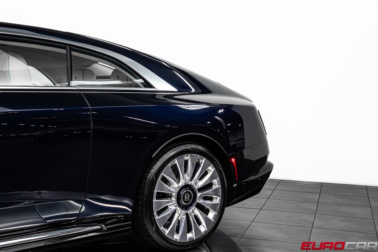 2024 Rolls-Royce Spectre *SPECTRE LAUNCH PACKAGE * BESPOKE INTERIOR*   - Photo 14 - Costa Mesa, CA 92626
