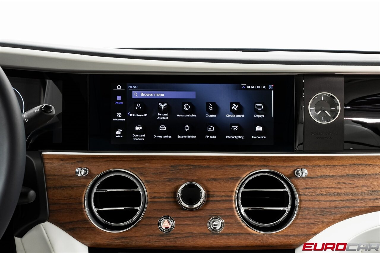 2024 Rolls-Royce Spectre *SPECTRE LAUNCH PACKAGE * BESPOKE INTERIOR*   - Photo 25 - Costa Mesa, CA 92626