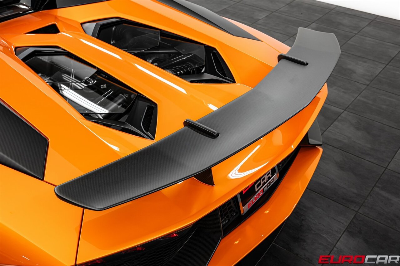 2016 Lamborghini Aventador LP750-4 SuperVeloce *HUGE CARBON OPTIONS* - Photo 25 - Costa Mesa, CA 92626