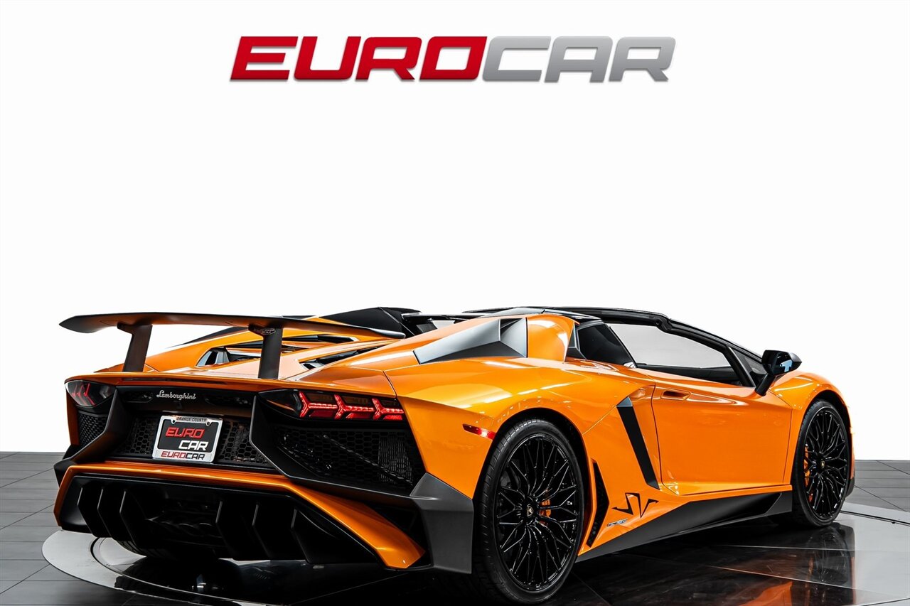 2016 Lamborghini Aventador LP750-4 SuperVeloce *HUGE CARBON OPTIONS* - Photo 6 - Costa Mesa, CA 92626