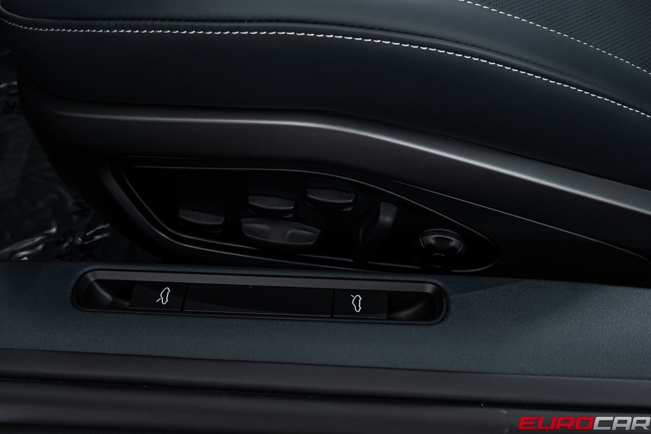 2026 Porsche 911 Carrera 4 GTS *SPORTDESIGN PACKAGE*   - Photo 51 - Costa Mesa, CA 92626