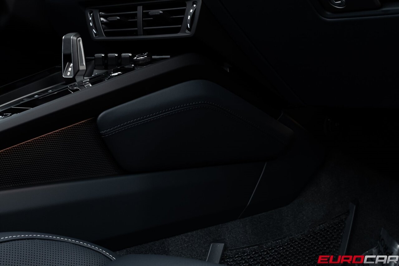 2026 Porsche 911 Carrera 4 GTS *SPORTDESIGN PACKAGE*   - Photo 43 - Costa Mesa, CA 92626