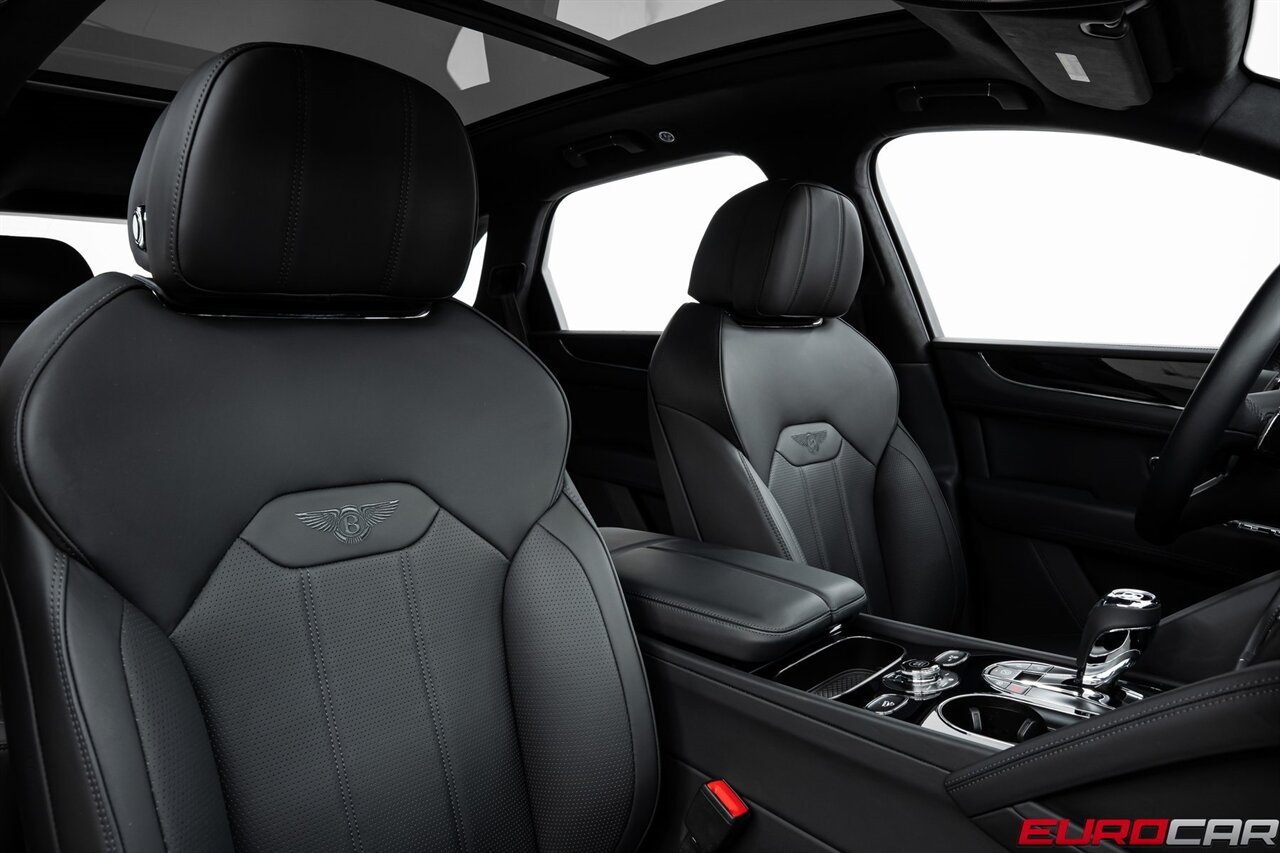 2024 Bentley Bentayga V8 *FRONT SEAT COMFORT SPEC * PANORAMIC SUNROOF*   - Photo 34 - Costa Mesa, CA 92626