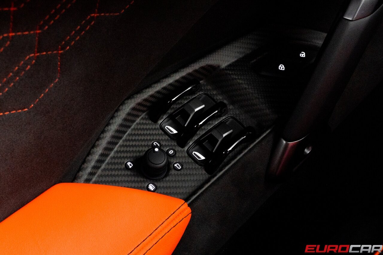 2024 Lamborghini Revuelto  *FULL EXTERIOR CARBON PACKAGES * CARBON INTERIOR * $22K FACTORY PAINT* - Photo 34 - Costa Mesa, CA 92626