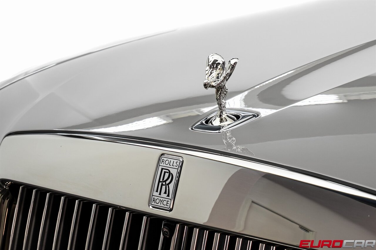 2022 Rolls-Royce Ghost *RARE COLOR COMBO * IMMERSIVE REAR SEATING* - Photo 11 - Costa Mesa, CA 92626