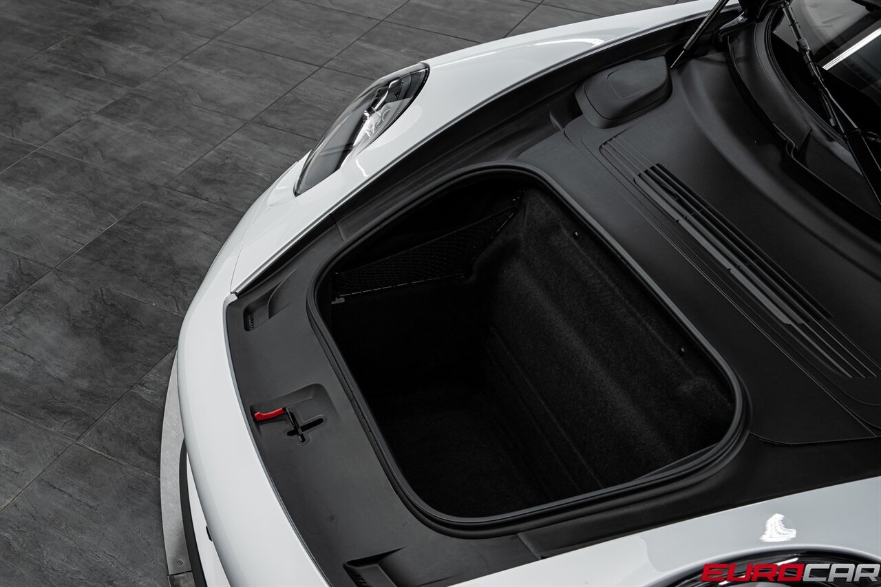 2024 Porsche 911 Carrera GTS *PREMIUM PACKAGE * FRONT AXLE LIFT*   - Photo 10 - Costa Mesa, CA 92626