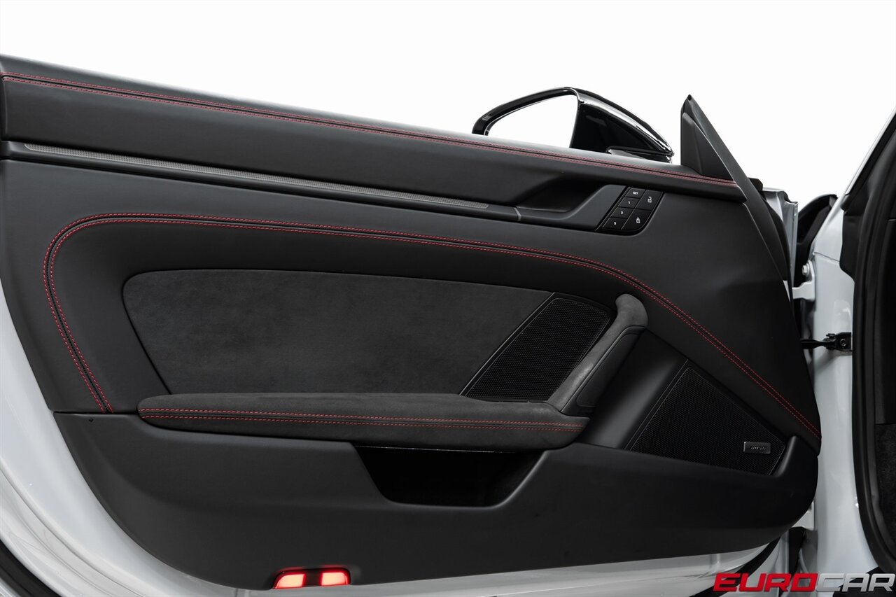 2024 Porsche 911 Carrera GTS *PREMIUM PACKAGE * FRONT AXLE LIFT*   - Photo 22 - Costa Mesa, CA 92626