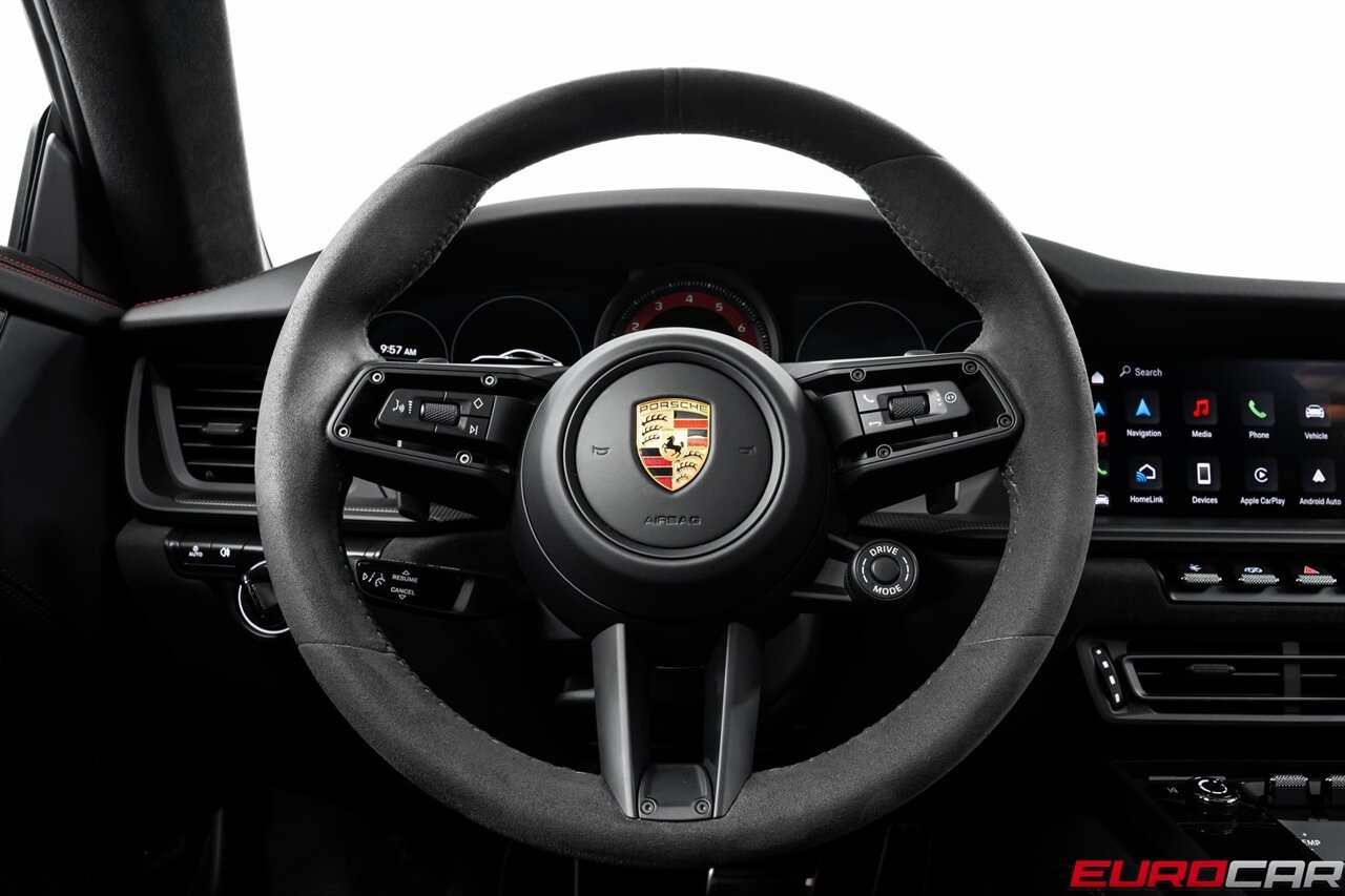 2024 Porsche 911 Carrera GTS *PREMIUM PACKAGE * FRONT AXLE LIFT*   - Photo 26 - Costa Mesa, CA 92626
