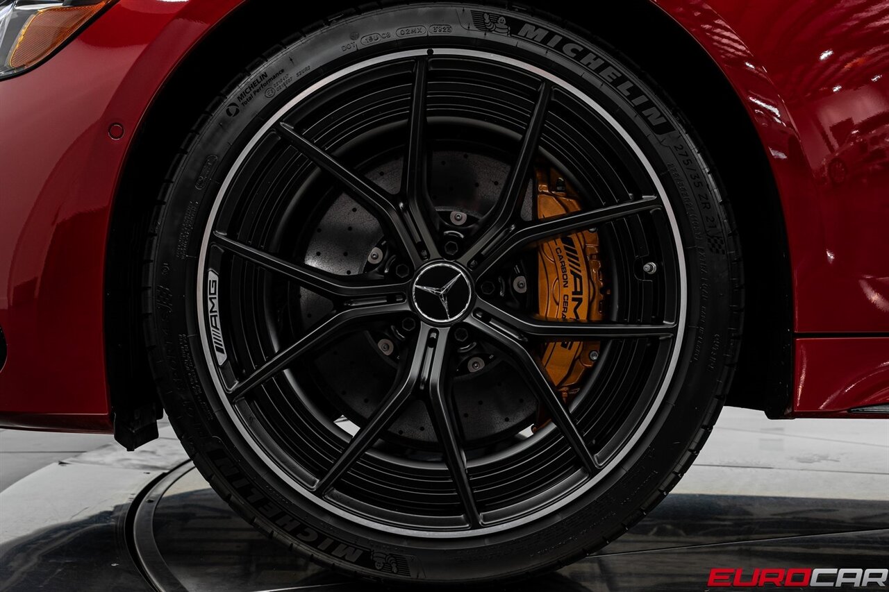 2024 Mercedes-Benz AMG GT 63 Base 4MATIC® *AMG CARBON FIBER PACKAGE * PANORAMIC ROOF* - Photo 19 - Costa Mesa, CA 92626