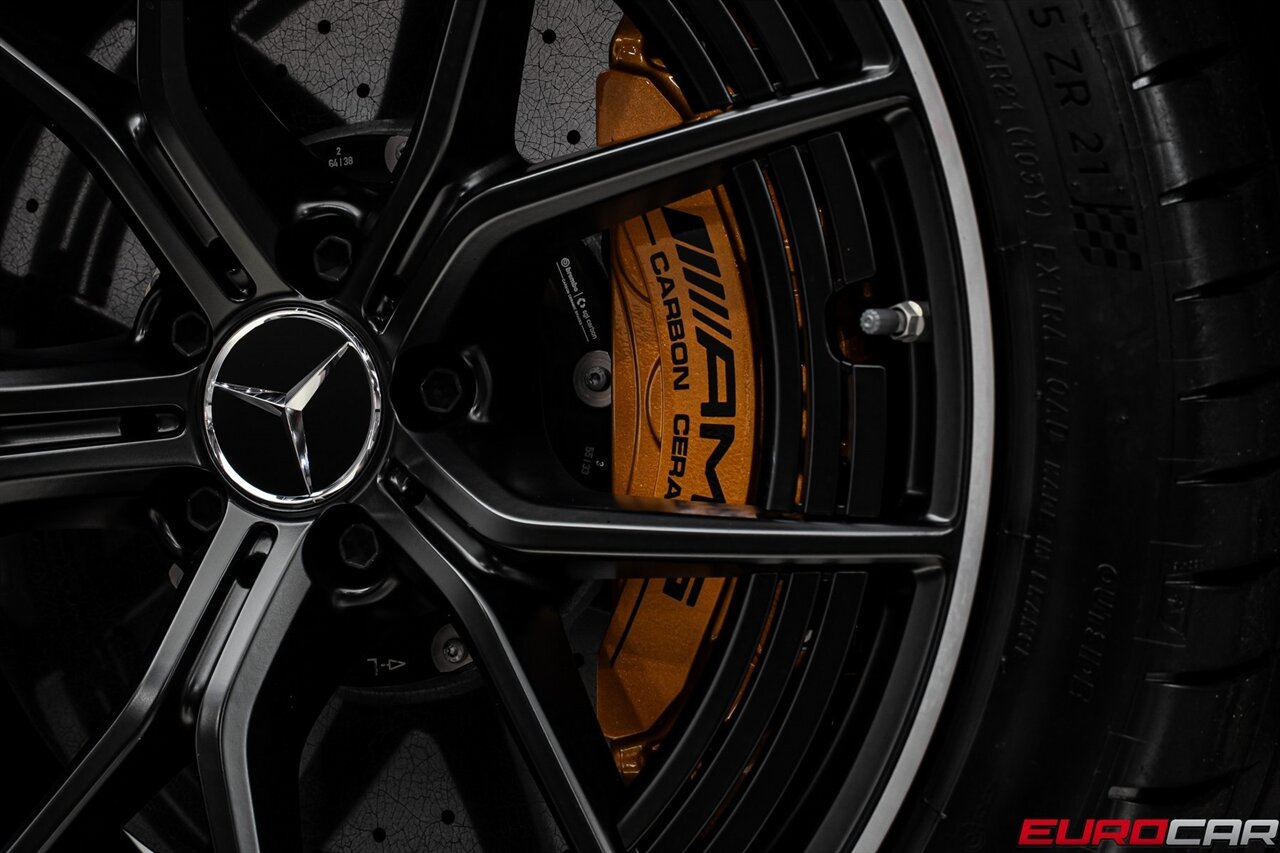 2024 Mercedes-Benz AMG GT 63 Base 4MATIC® *AMG CARBON FIBER PACKAGE * PANORAMIC ROOF* - Photo 20 - Costa Mesa, CA 92626