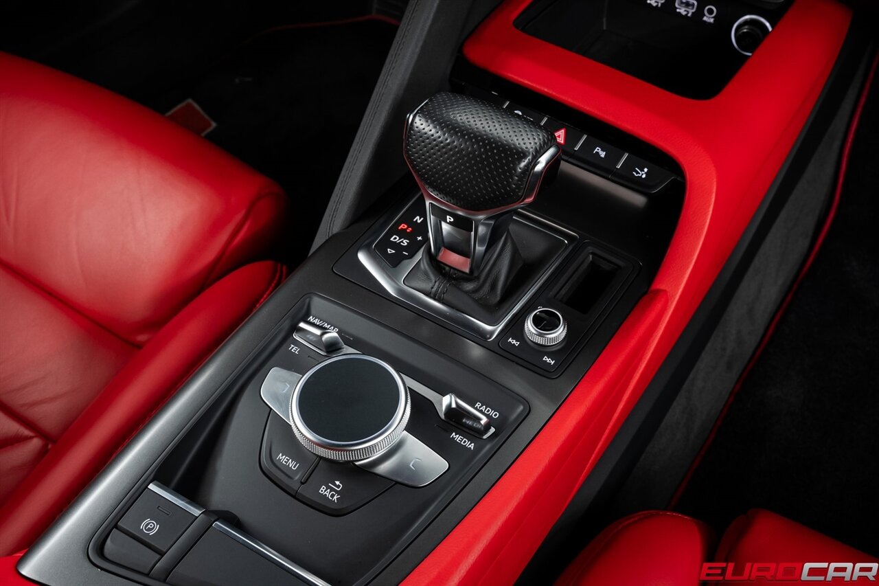 2018 Audi R8 5.2 *1 of 999 * CARBON FIBER REAR DIFFUSER*  *1 of 999 * CARBON FIBER REAR DIFFUSER* - Photo 33 - Costa Mesa, CA 92626