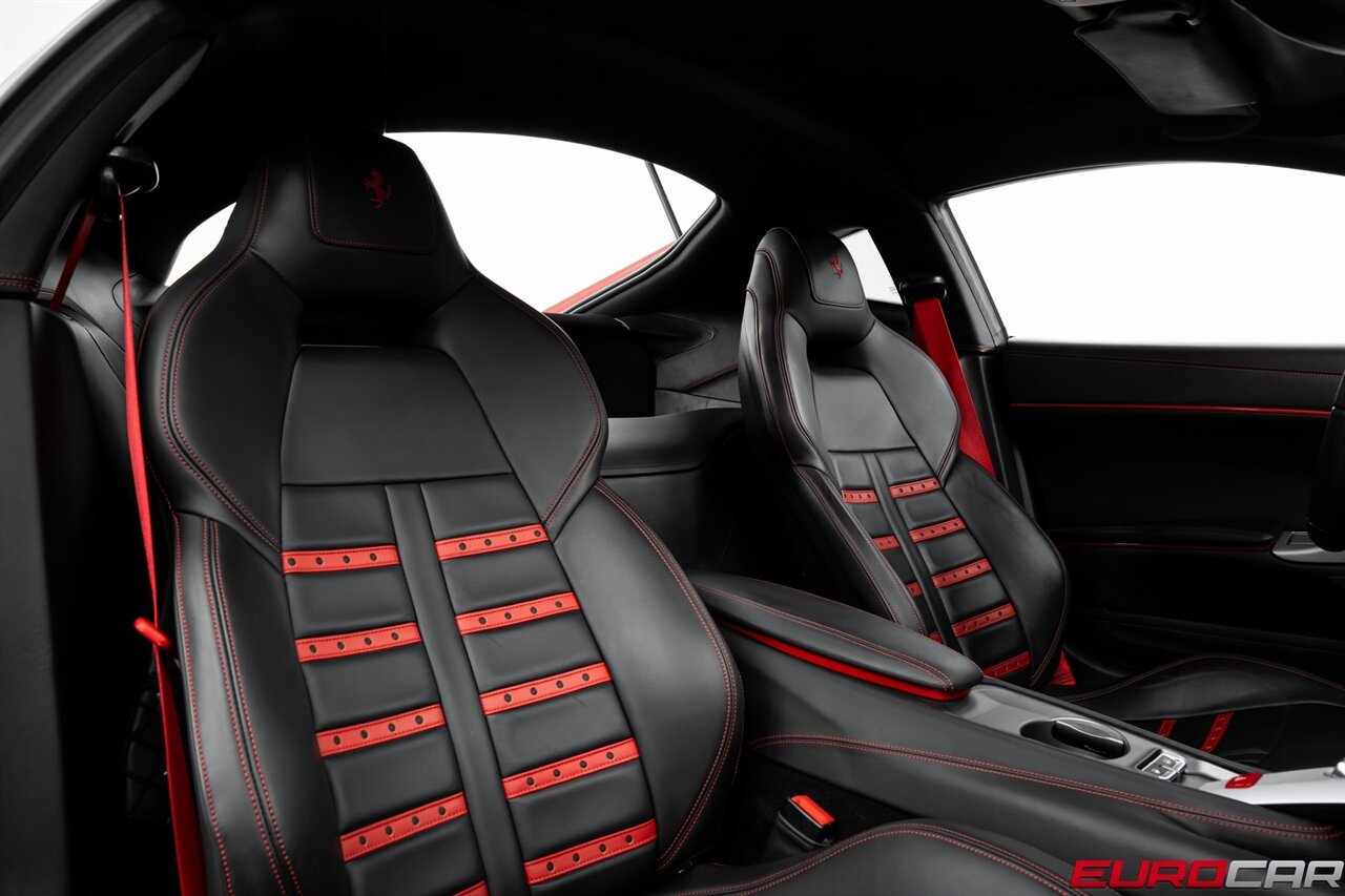 2014 Ferrari F12berlinetta  *CARBON FIBER LED STEERING WHEEL * FULL BODY PPF* - Photo 41 - Costa Mesa, CA 92626