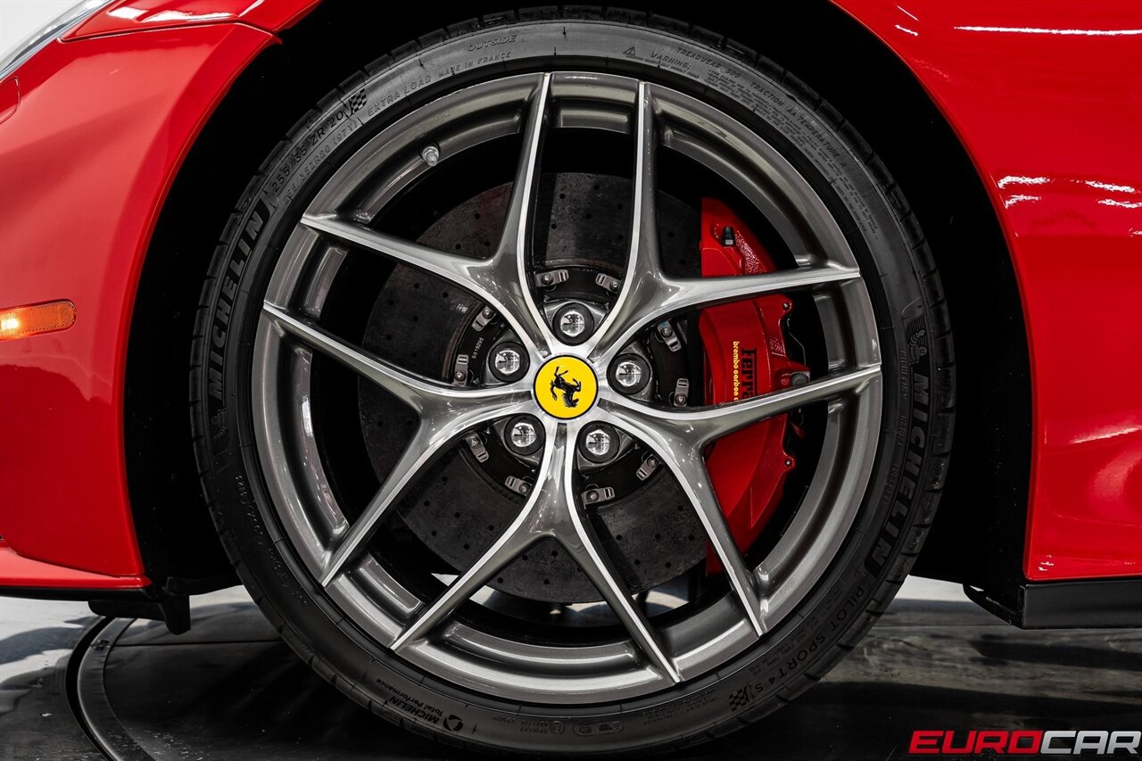 2014 Ferrari F12berlinetta  *CARBON FIBER LED STEERING WHEEL * FULL BODY PPF* - Photo 22 - Costa Mesa, CA 92626