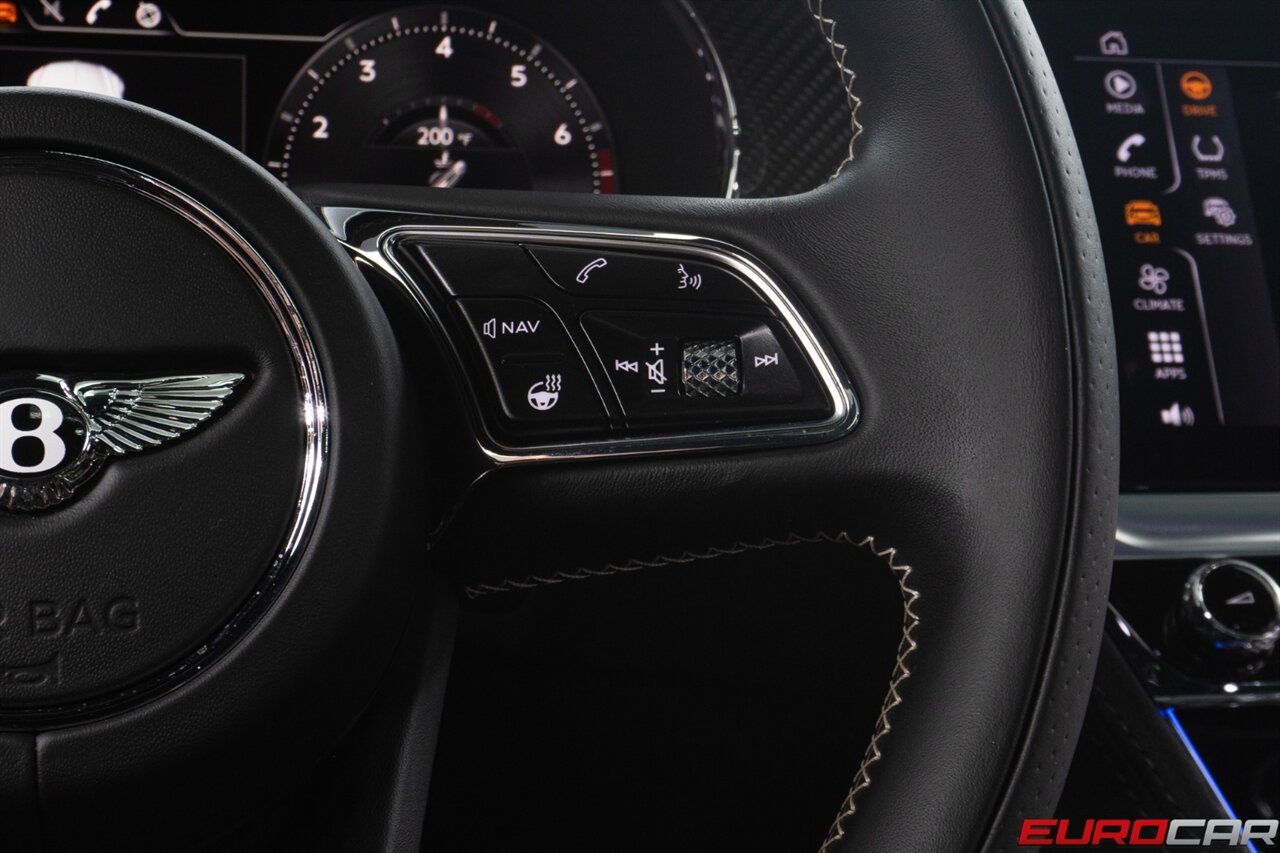 2022 Bentley Continental GT GT Speed  *CARBON FIBER INTERIOR * DUO-TONE INTERIOR * ROTATING DISPLAY* - Photo 32 - Costa Mesa, CA 92626