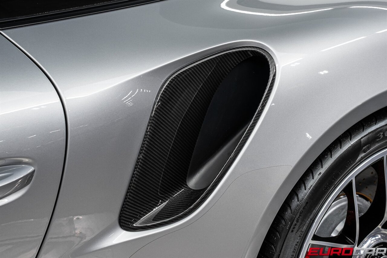 2017 Porsche 911 Turbo *GLASS SUNROOF * CARBON FIBER INTERIOR TRIM*   - Photo 15 - Costa Mesa, CA 92626