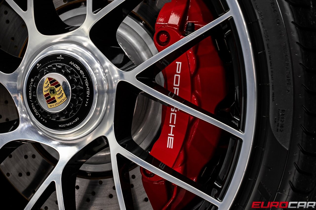 2017 Porsche 911 Turbo *GLASS SUNROOF * CARBON FIBER INTERIOR TRIM*   - Photo 25 - Costa Mesa, CA 92626