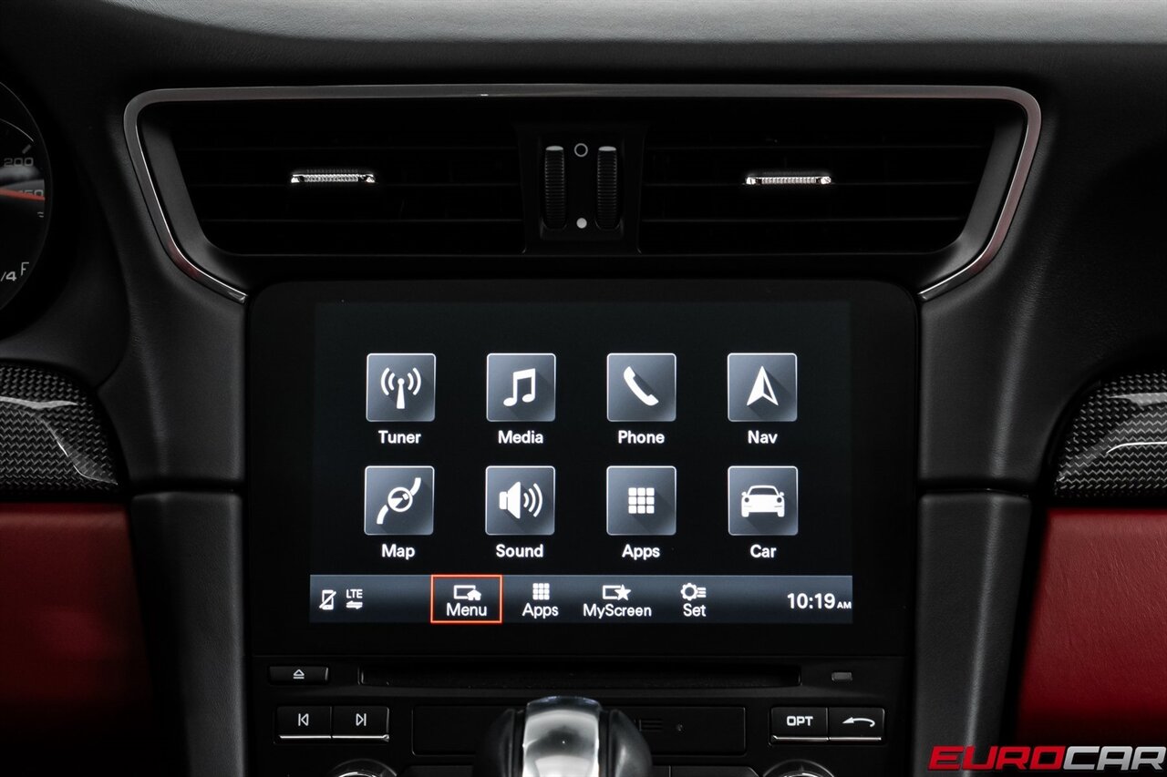 2017 Porsche 911 Turbo *GLASS SUNROOF * CARBON FIBER INTERIOR TRIM*   - Photo 33 - Costa Mesa, CA 92626