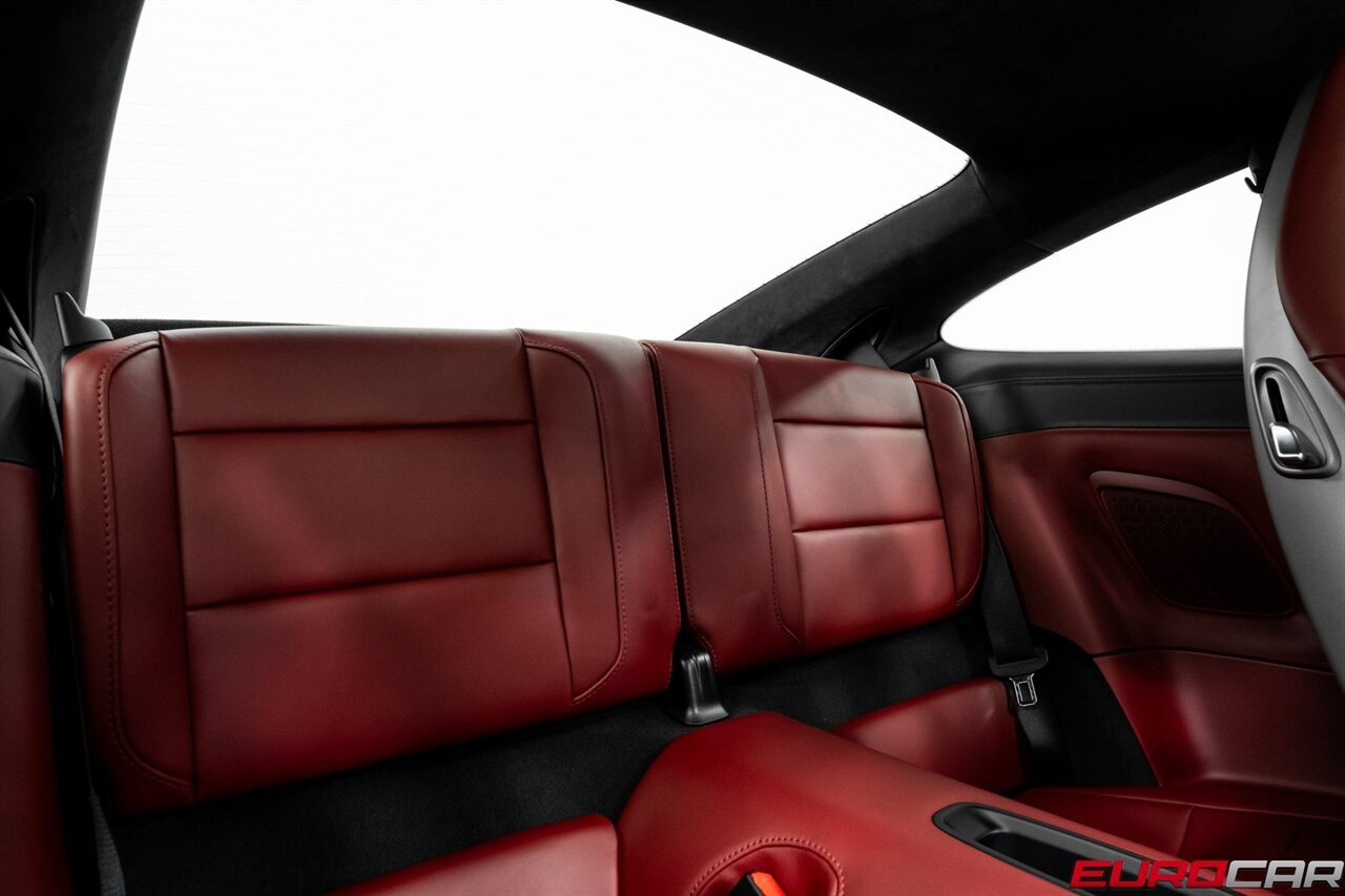 2017 Porsche 911 Turbo *GLASS SUNROOF * CARBON FIBER INTERIOR TRIM*   - Photo 43 - Costa Mesa, CA 92626