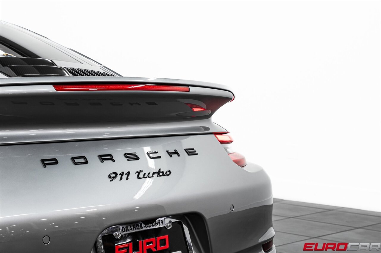 2017 Porsche 911 Turbo *GLASS SUNROOF * CARBON FIBER INTERIOR TRIM*   - Photo 22 - Costa Mesa, CA 92626