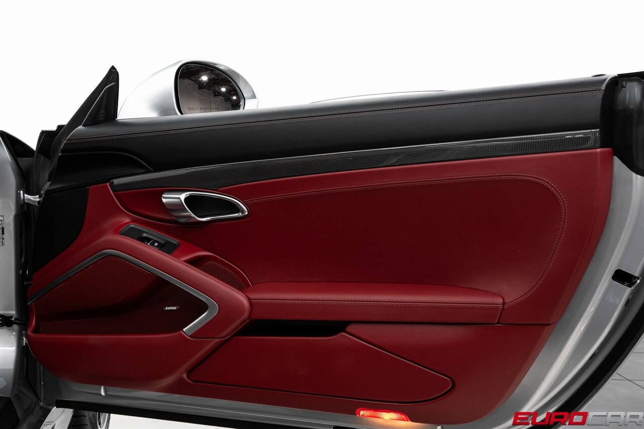 2017 Porsche 911 Turbo *GLASS SUNROOF * CARBON FIBER INTERIOR TRIM*   - Photo 27 - Costa Mesa, CA 92626