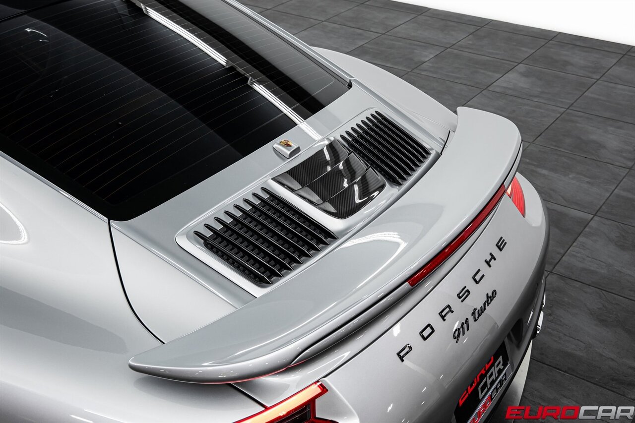 2017 Porsche 911 Turbo *GLASS SUNROOF * CARBON FIBER INTERIOR TRIM*   - Photo 19 - Costa Mesa, CA 92626