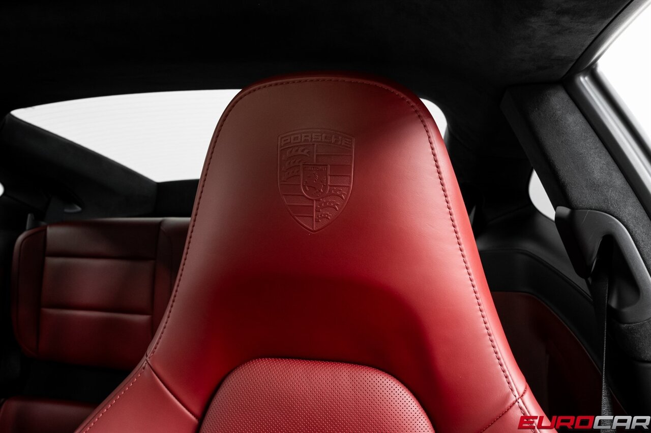 2017 Porsche 911 Turbo *GLASS SUNROOF * CARBON FIBER INTERIOR TRIM*   - Photo 44 - Costa Mesa, CA 92626