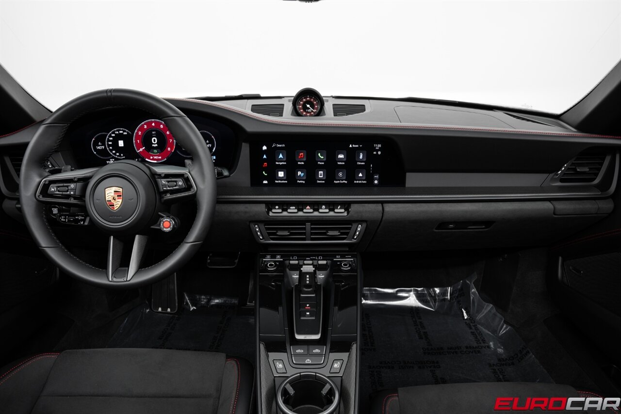 2025 Porsche 911 Carrera 4 GTS  *PAINT TO SAMPLE * SPORT DESIGN PACKAGE * GTS INTERIOR PACKAGE* - Photo 29 - Costa Mesa, CA 92626