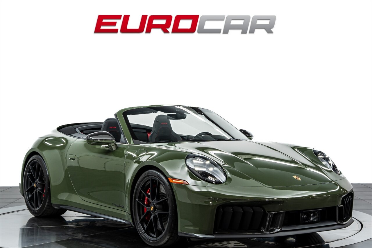 2025 Porsche 911 Carrera 4 GTS  *PAINT TO SAMPLE * SPORT DESIGN PACKAGE * GTS INTERIOR PACKAGE* - Photo 9 - Costa Mesa, CA 92626