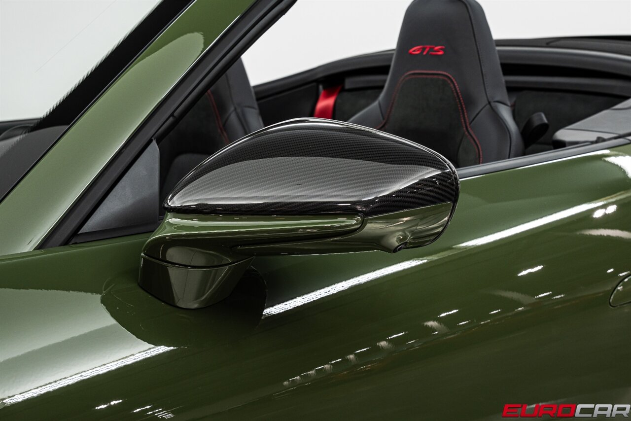 2025 Porsche 911 Carrera 4 GTS  *PAINT TO SAMPLE * SPORT DESIGN PACKAGE * GTS INTERIOR PACKAGE* - Photo 18 - Costa Mesa, CA 92626