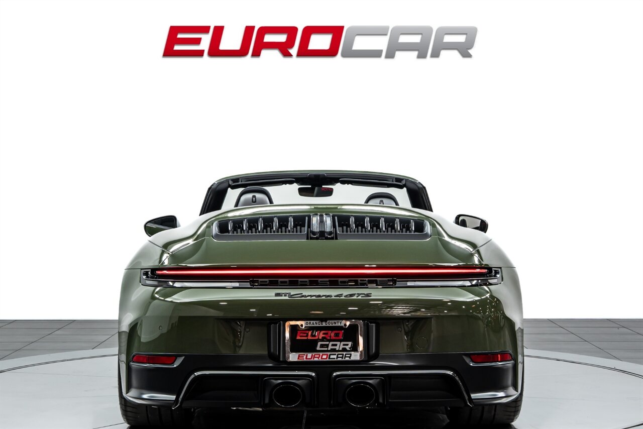 2025 Porsche 911 Carrera 4 GTS  *PAINT TO SAMPLE * SPORT DESIGN PACKAGE * GTS INTERIOR PACKAGE* - Photo 5 - Costa Mesa, CA 92626