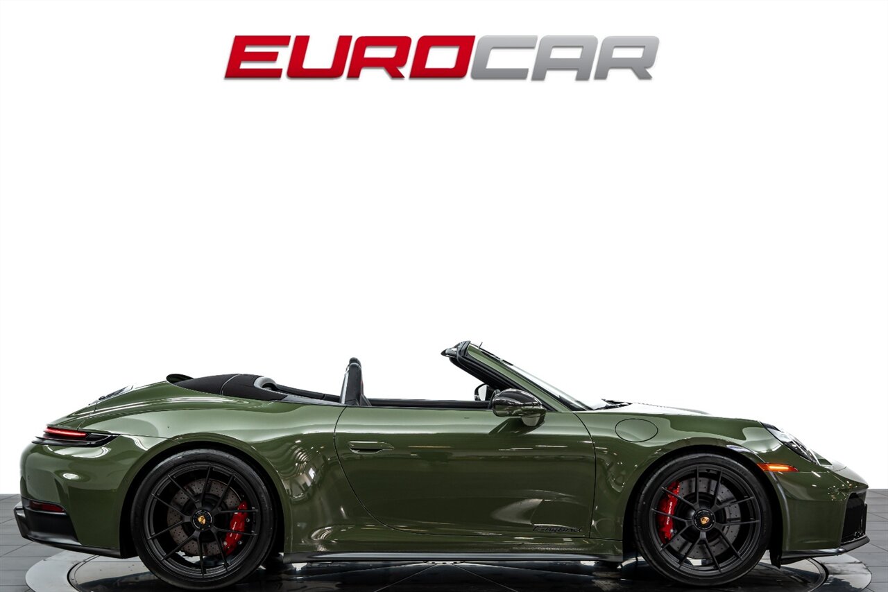 2025 Porsche 911 Carrera 4 GTS  *PAINT TO SAMPLE * SPORT DESIGN PACKAGE * GTS INTERIOR PACKAGE* - Photo 7 - Costa Mesa, CA 92626
