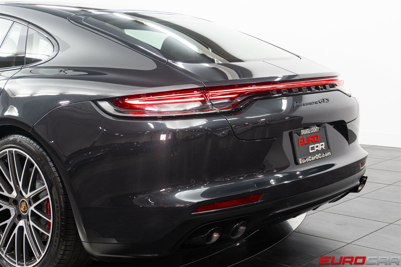 2021 Porsche Panamera GTS  *PREMIUM PACKAGE * CARBON FIBER * FULL ASSISTANCE PACKAGE* - Photo 17 - Costa Mesa, CA 92626