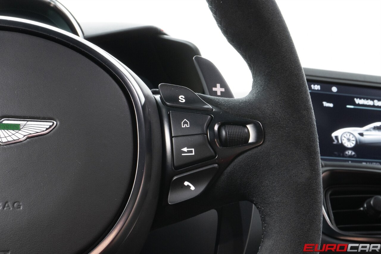 2022 Aston Martin Vantage  *SPECIAL FACTORY PAINT * DUO-TONE INTERIOR* - Photo 29 - Costa Mesa, CA 92626