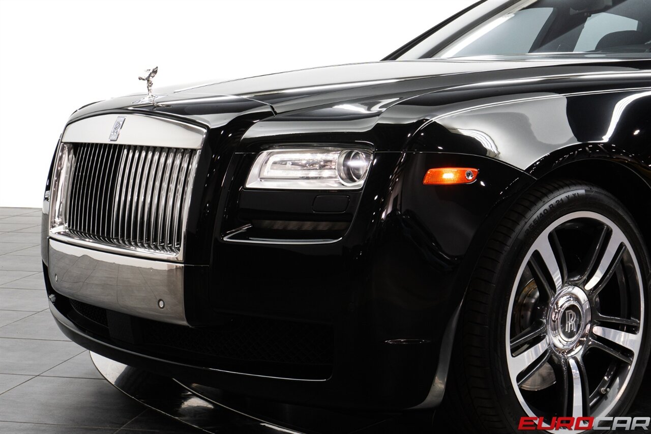 2014 Rolls-Royce Ghost V SPEC  *RARE V-SPEC SERIES * *593 HP * IMMACULATE CONDITION* - Photo 11 - Costa Mesa, CA 92626