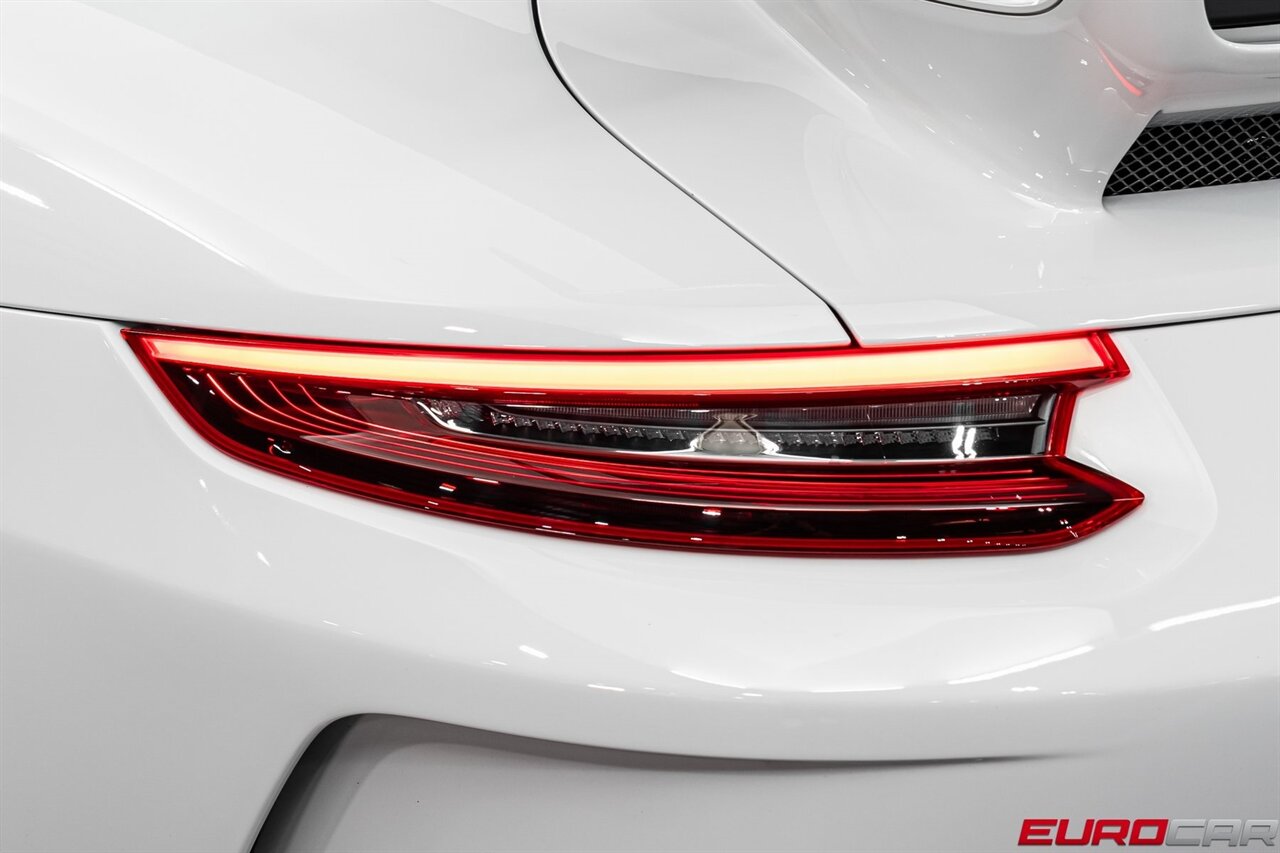 2019 Porsche 911 GT3 *FRONT AXLE LIFT * ADAPTIVE SPORT SEATS PLUS*   - Photo 20 - Costa Mesa, CA 92626