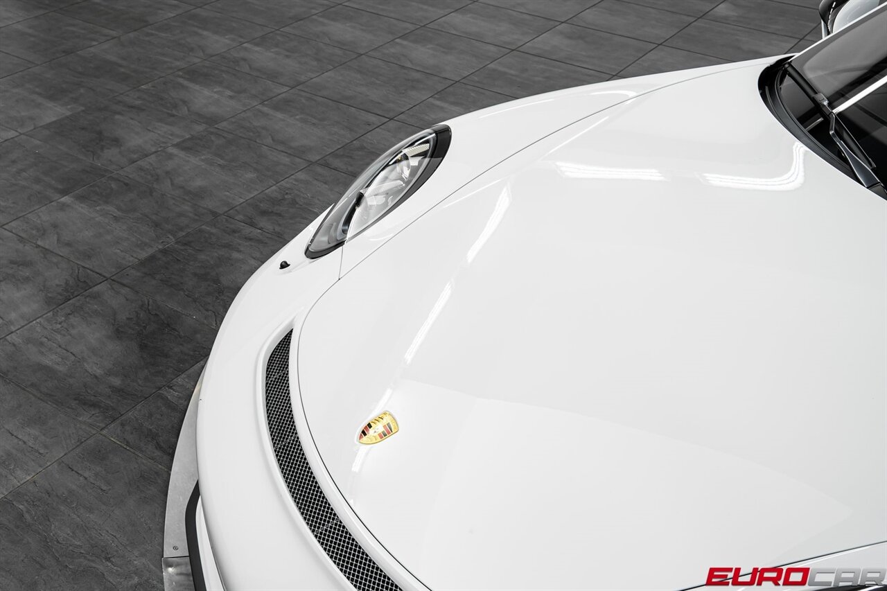 2019 Porsche 911 GT3 *FRONT AXLE LIFT * ADAPTIVE SPORT SEATS PLUS*   - Photo 9 - Costa Mesa, CA 92626