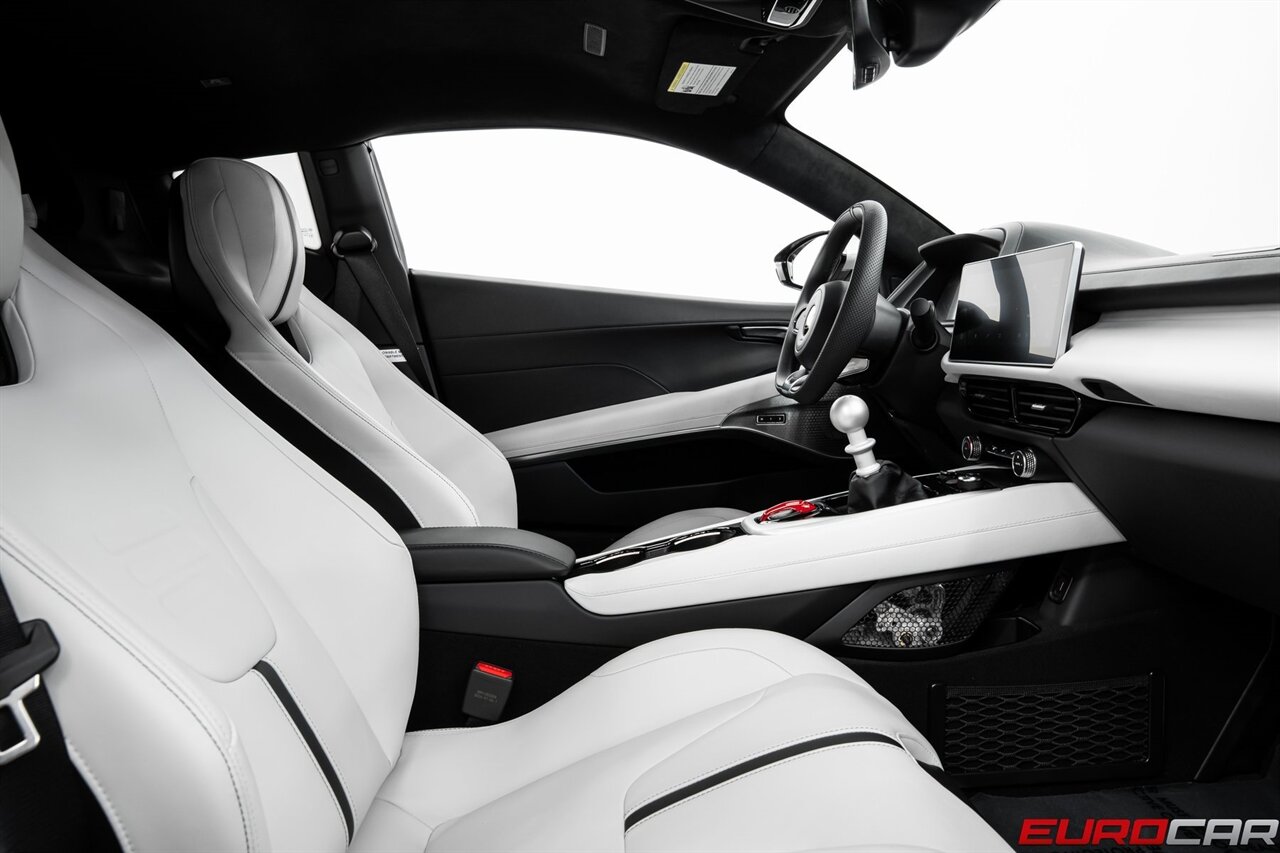 2025 Lotus Emira *6-SPEED MANUAL * NEW CAR*   - Photo 38 - Costa Mesa, CA 92626