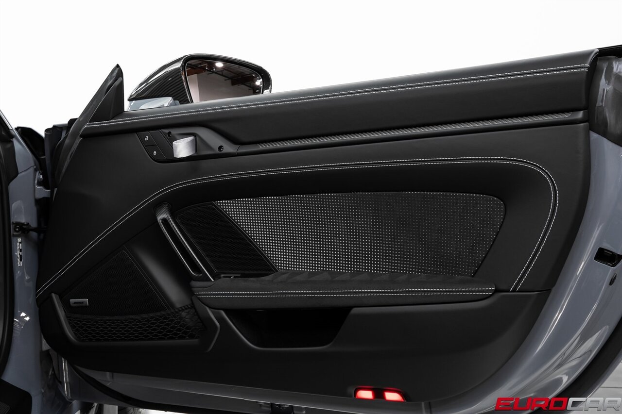 2025 Porsche 911 GT3 RS *WEISSACH PACKAGE * CARBON BUCKET SEATS*   - Photo 26 - Costa Mesa, CA 92626