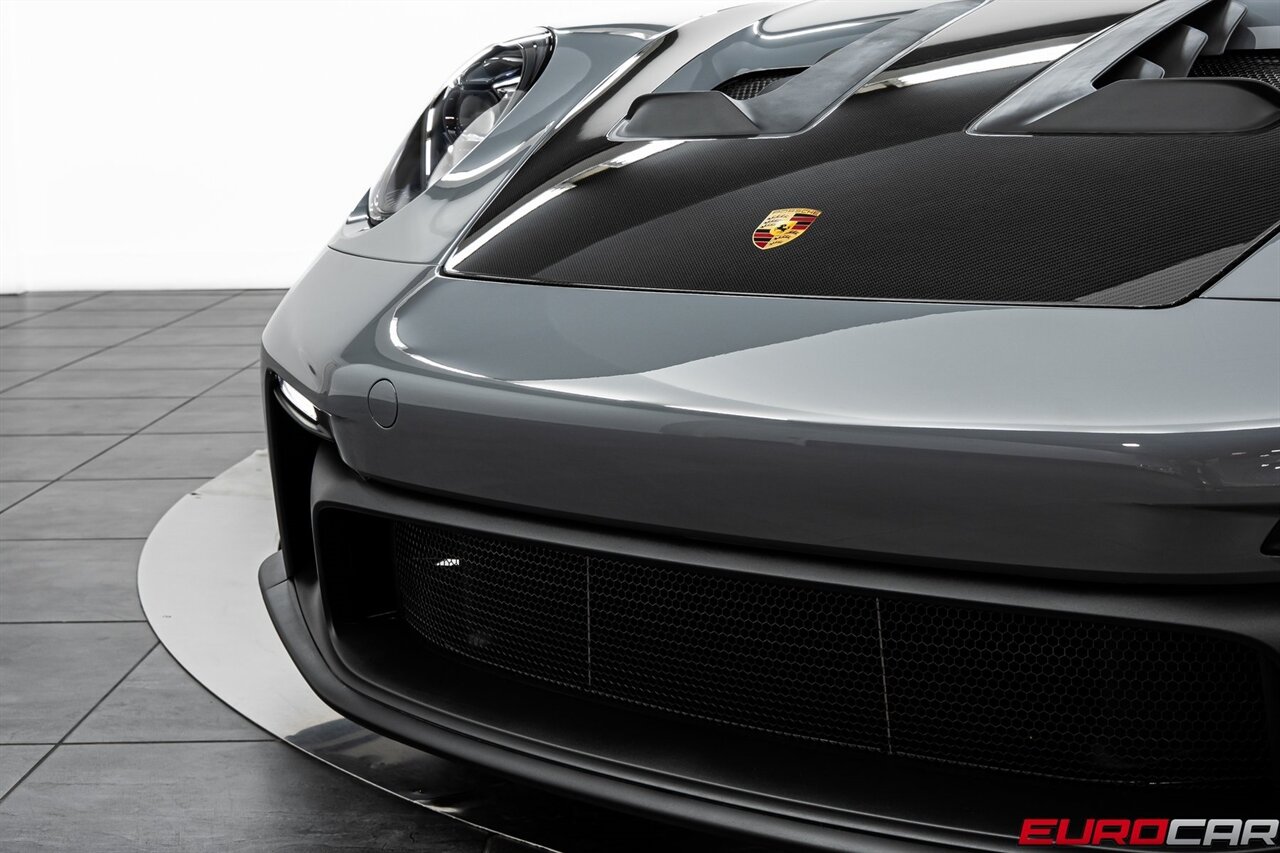 2025 Porsche 911 GT3 RS *WEISSACH PACKAGE * CARBON BUCKET SEATS*   - Photo 11 - Costa Mesa, CA 92626