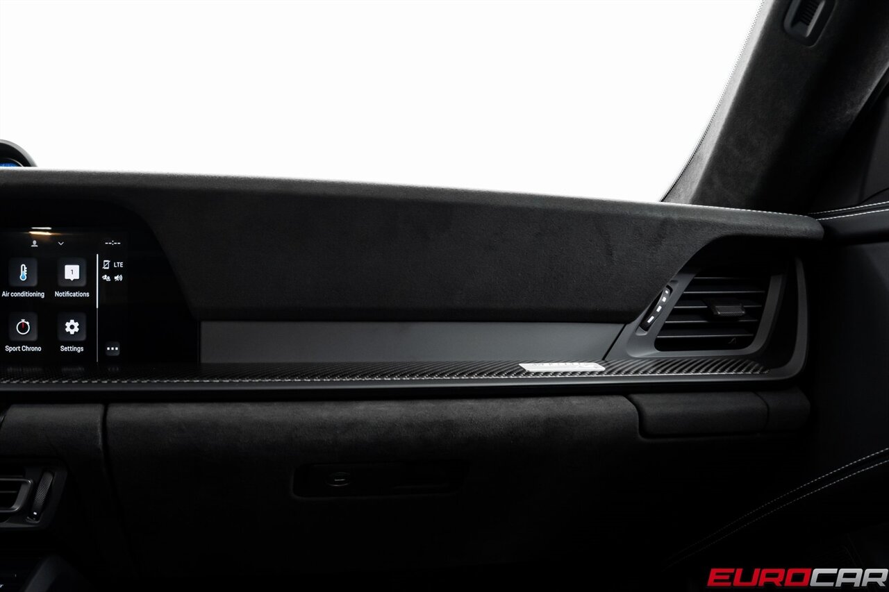 2025 Porsche 911 GT3 RS *WEISSACH PACKAGE * CARBON BUCKET SEATS*   - Photo 37 - Costa Mesa, CA 92626