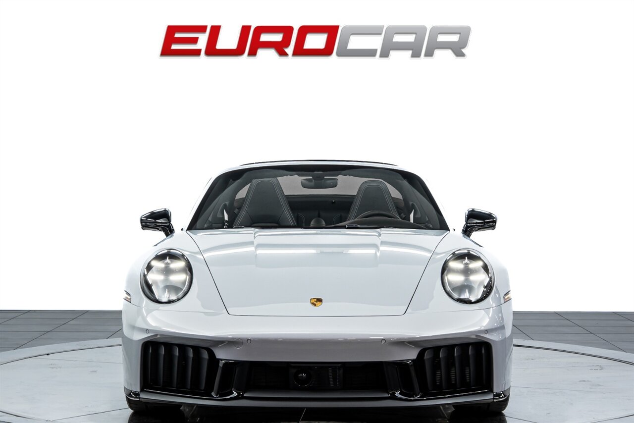 2025 Porsche 911 Targa 4 GTS *FRONT AXLE LIFT * PREMIUM PACKAGE* - Photo 10 - Costa Mesa, CA 92626