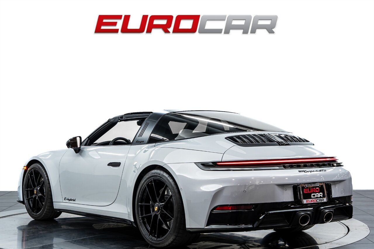 2025 Porsche 911 Targa 4 GTS *FRONT AXLE LIFT * PREMIUM PACKAGE* - Photo 4 - Costa Mesa, CA 92626