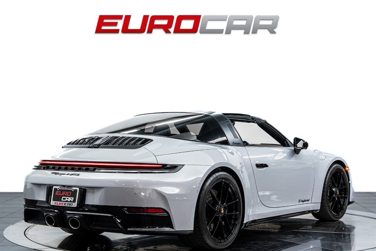 2025 Porsche 911 Targa 4 GTS *FRONT AXLE LIFT * PREMIUM PACKAGE* - Photo 6 - Costa Mesa, CA 92626