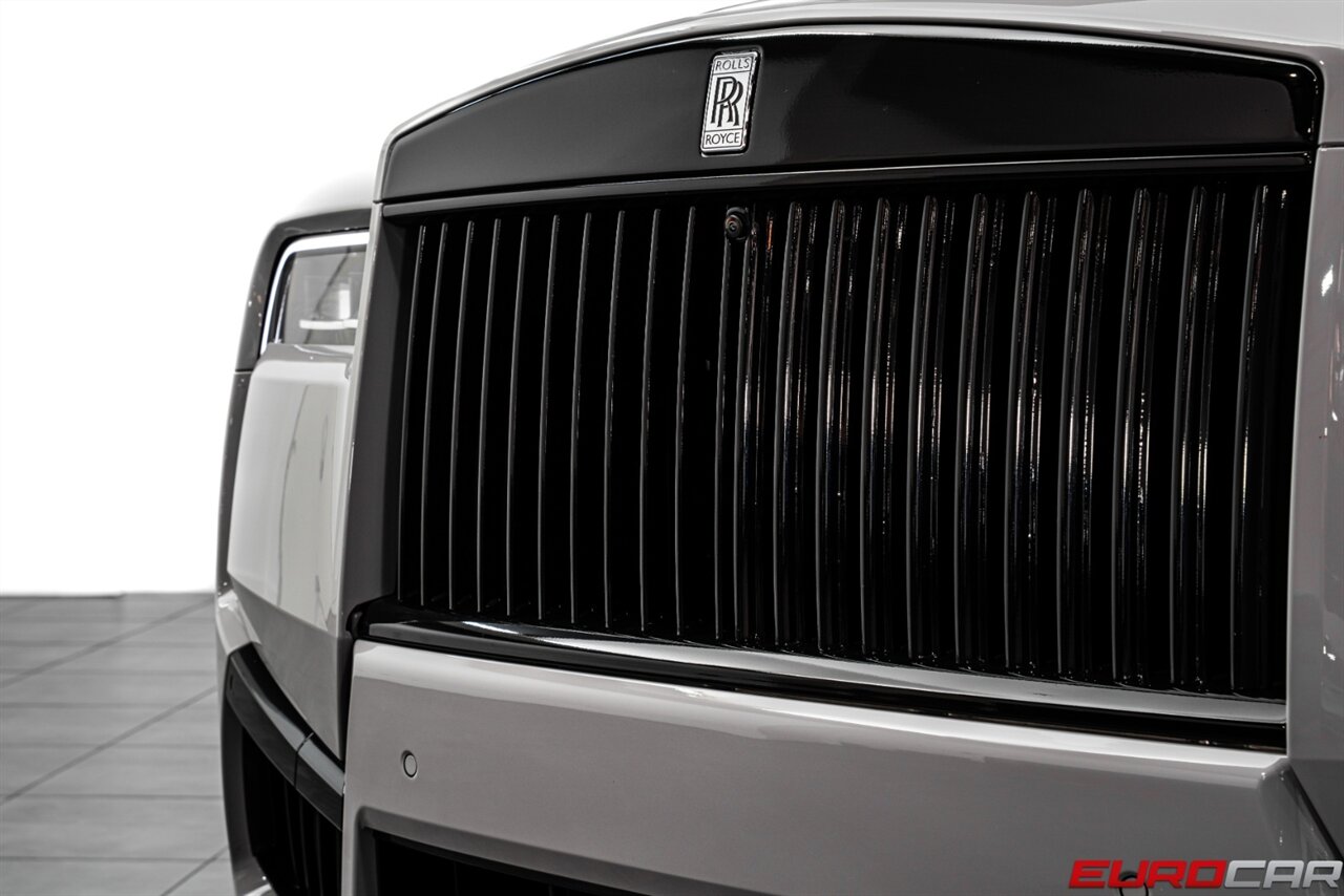 2025 Rolls-Royce Cullinan  *STARLIGHT HEADLINER * IMMACULATE CONDITION* - Photo 12 - Costa Mesa, CA 92626