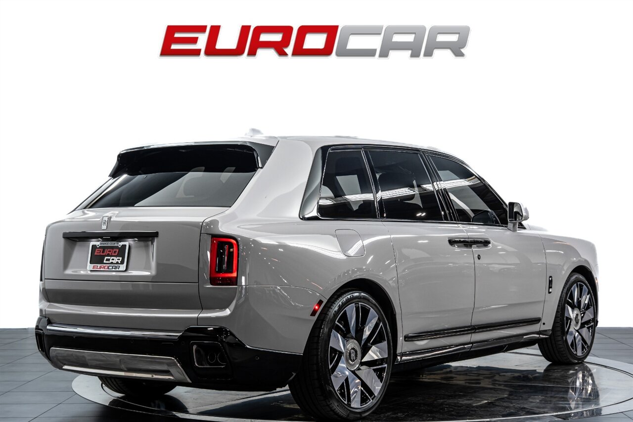 2025 Rolls-Royce Cullinan  *STARLIGHT HEADLINER * IMMACULATE CONDITION* - Photo 6 - Costa Mesa, CA 92626