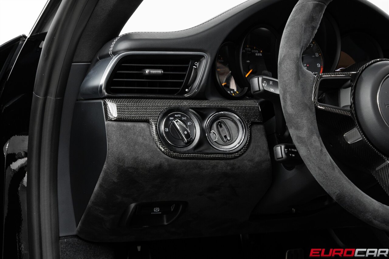 2019 Porsche 911 GT3 RS *WEISSACH PACKAGE * HUGE CARBON OPTIONS * FRONT AXLE LIFT* - Photo 39 - Costa Mesa, CA 92626