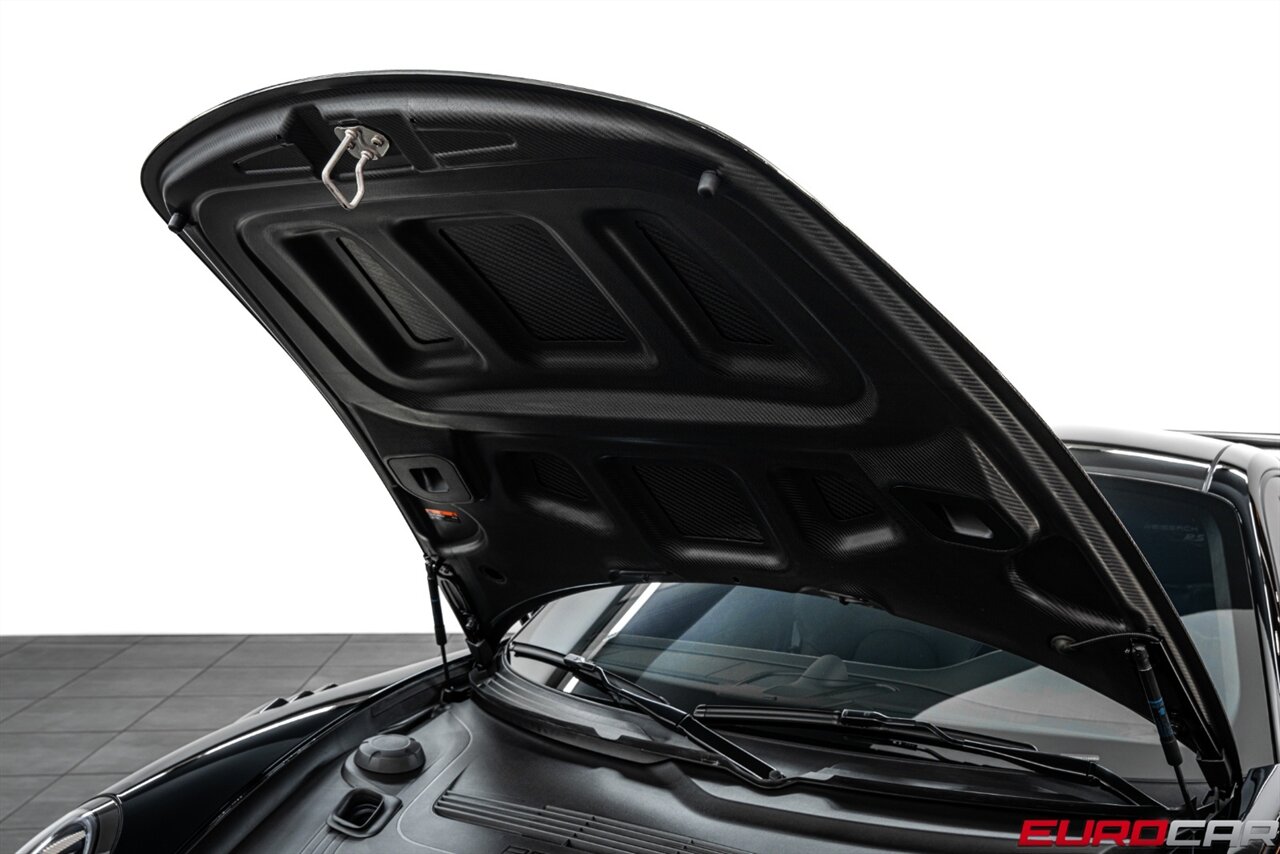 2019 Porsche 911 GT3 RS *WEISSACH PACKAGE * HUGE CARBON OPTIONS * FRONT AXLE LIFT* - Photo 10 - Costa Mesa, CA 92626